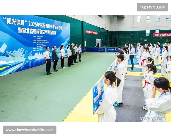 全国空手道俱乐部联赛青少年组别多位黑马脱颖而出引发关注 全国空手道俱乐部联赛青少年组别多位黑马脱颖而出引发关注