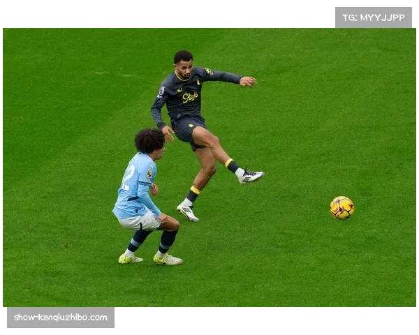 埃弗顿前锋恩迪亚耶射门转化率高达50% 成联赛效率王